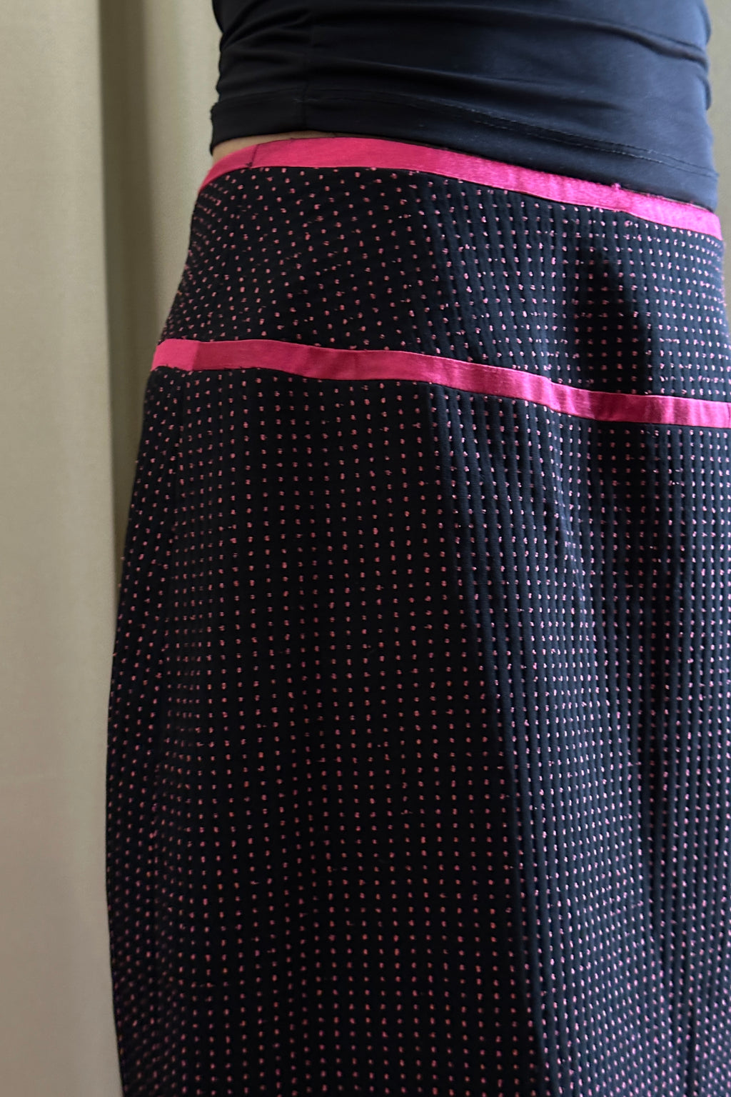 Falda midi negra