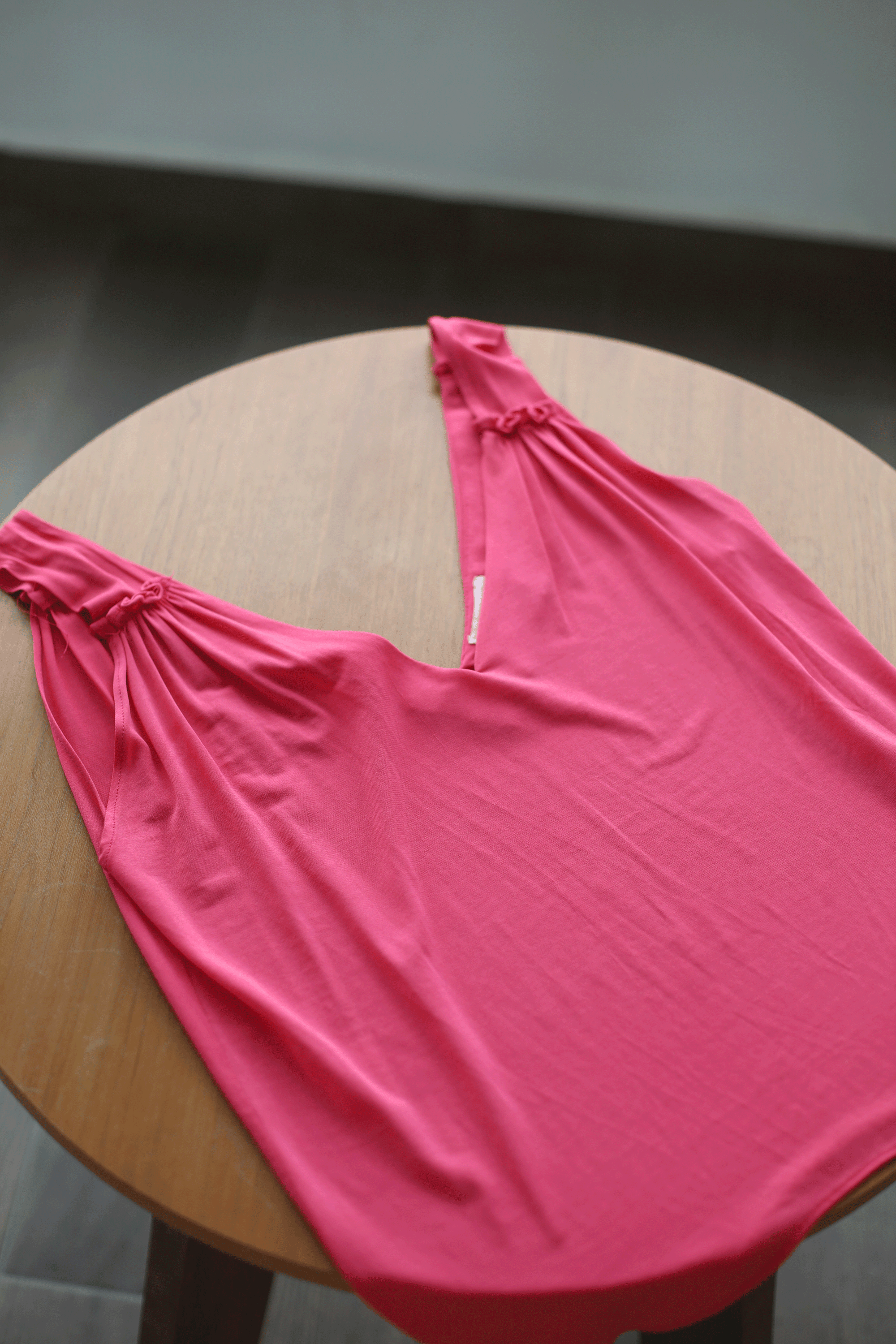 Blusa rosa tirantes gruesos