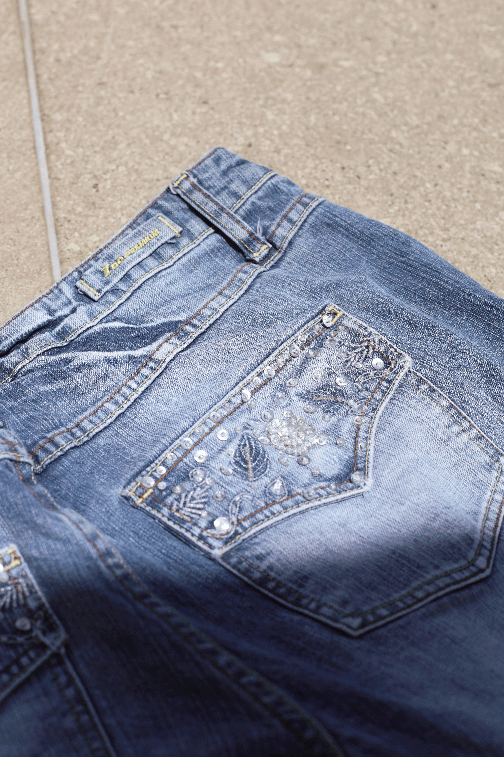 Shorts Mezclilla con detalle en bolsillos